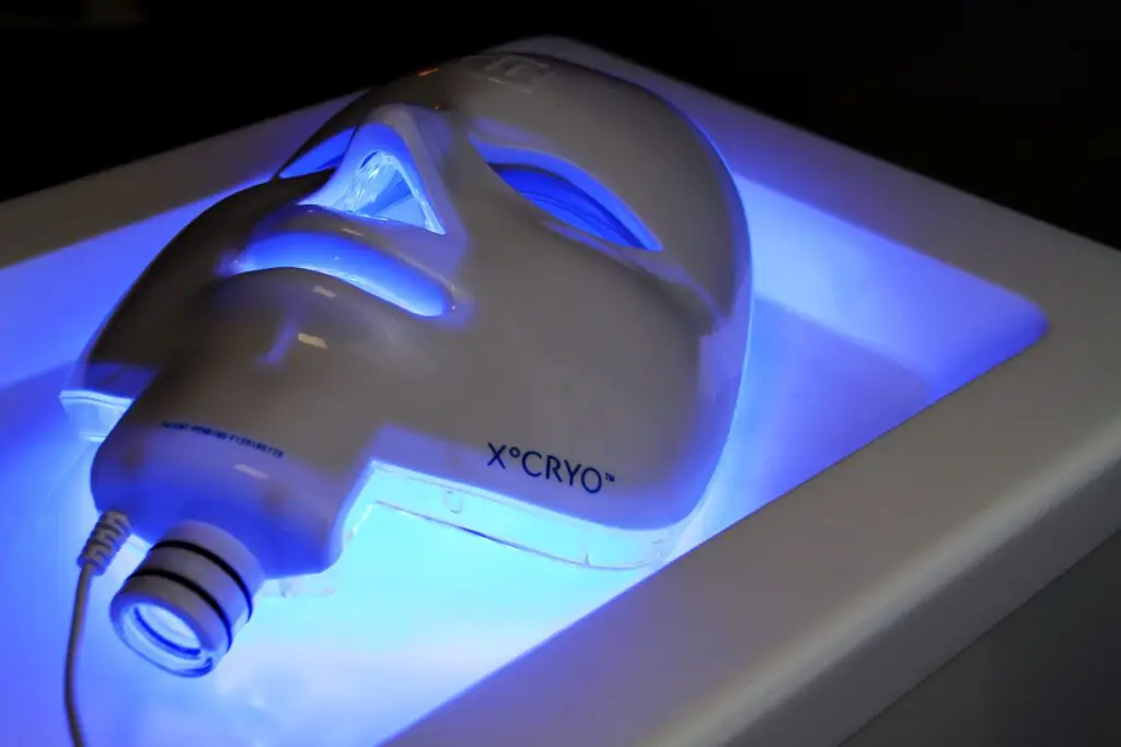 LOKAL CRYO TIL ANSIGT OG HUD Studio Strong