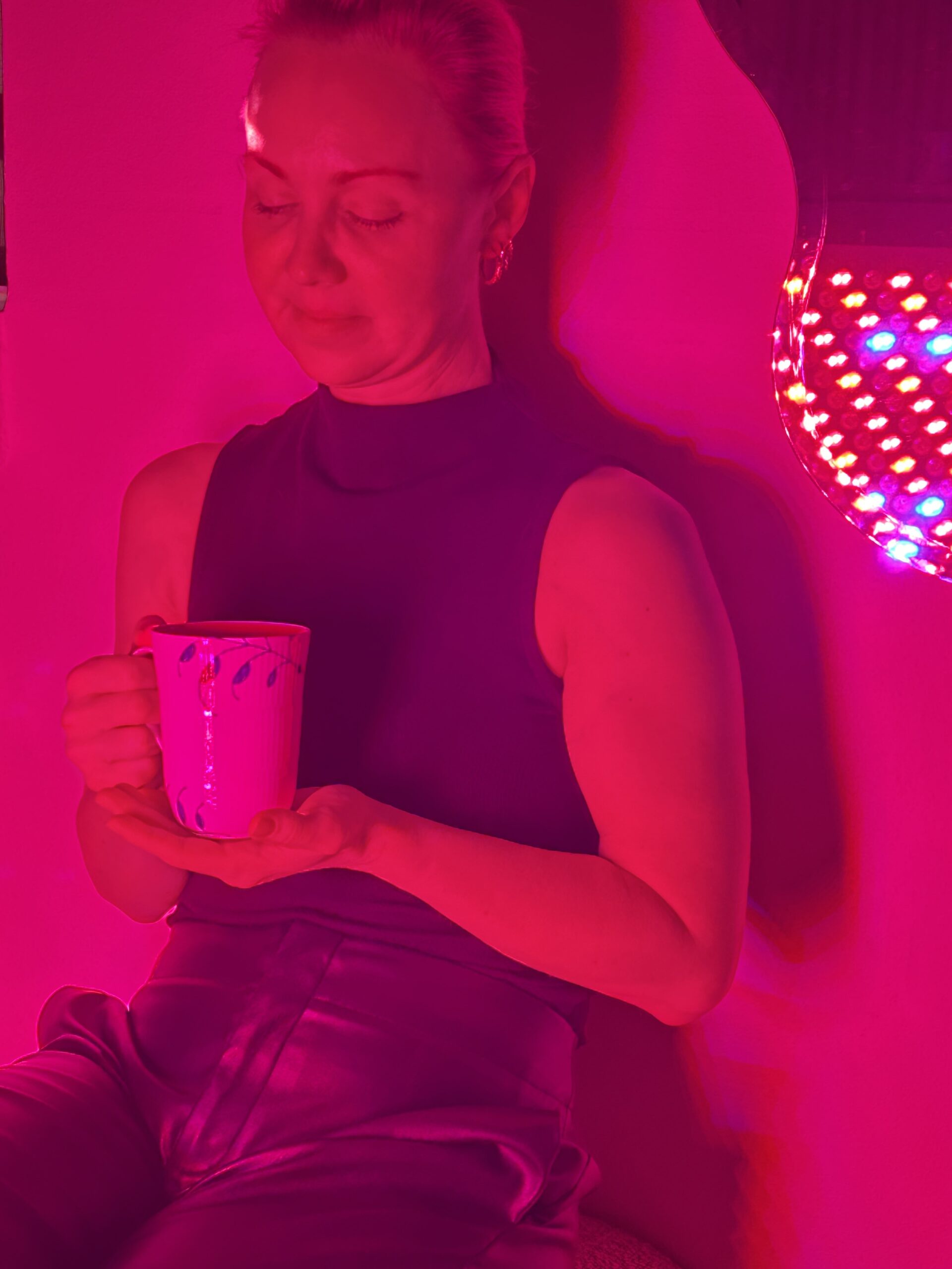 Kombination af Cryo og rødt lys hos Studio Strong